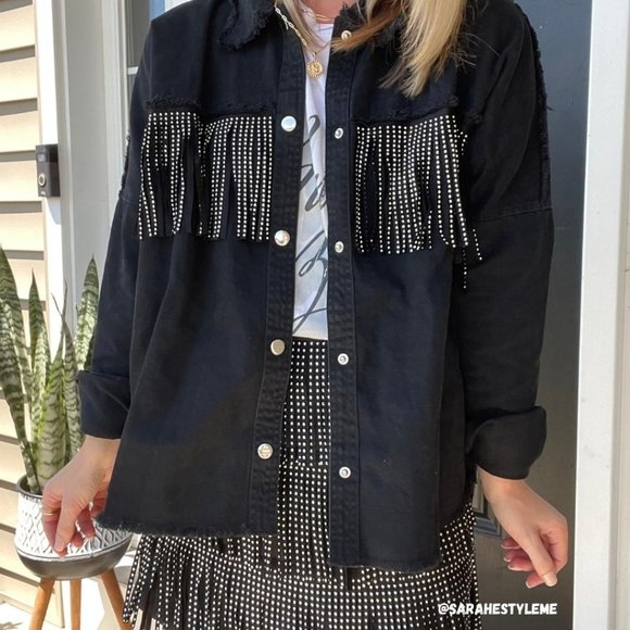 Main Strip Stud Fringe Raw Hem Oversized Black Denim Jacket Shacket CJ60713 - Picture 4 of 16